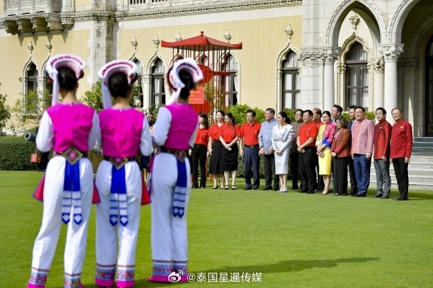 轻教练树立